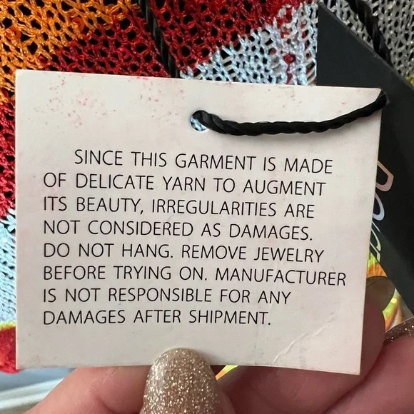 Dolce Cabo micro mesh sequined striped v neck cold shoulder top sz M NWT - Picture 6 of 10